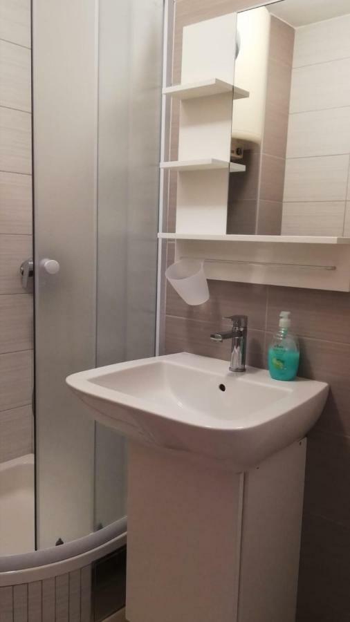 Apartamento Novalja Centar Exterior foto