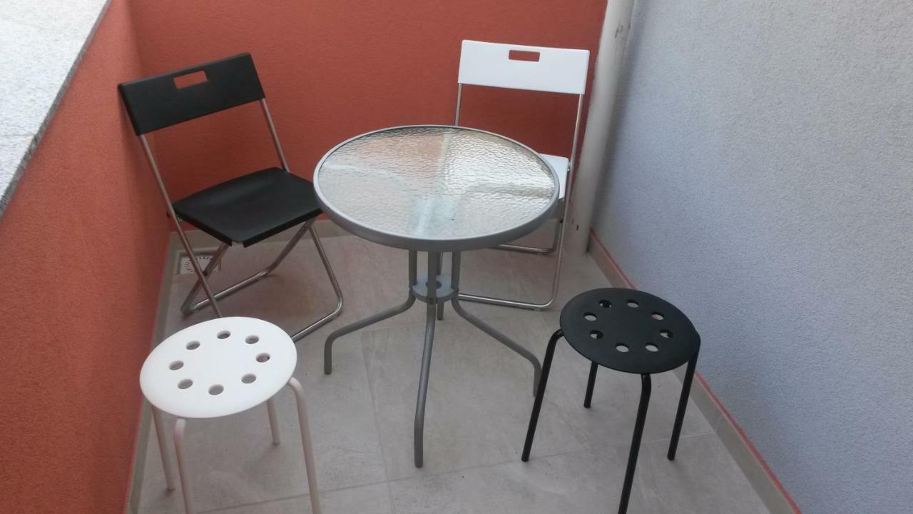 Apartamento Novalja Centar Exterior foto